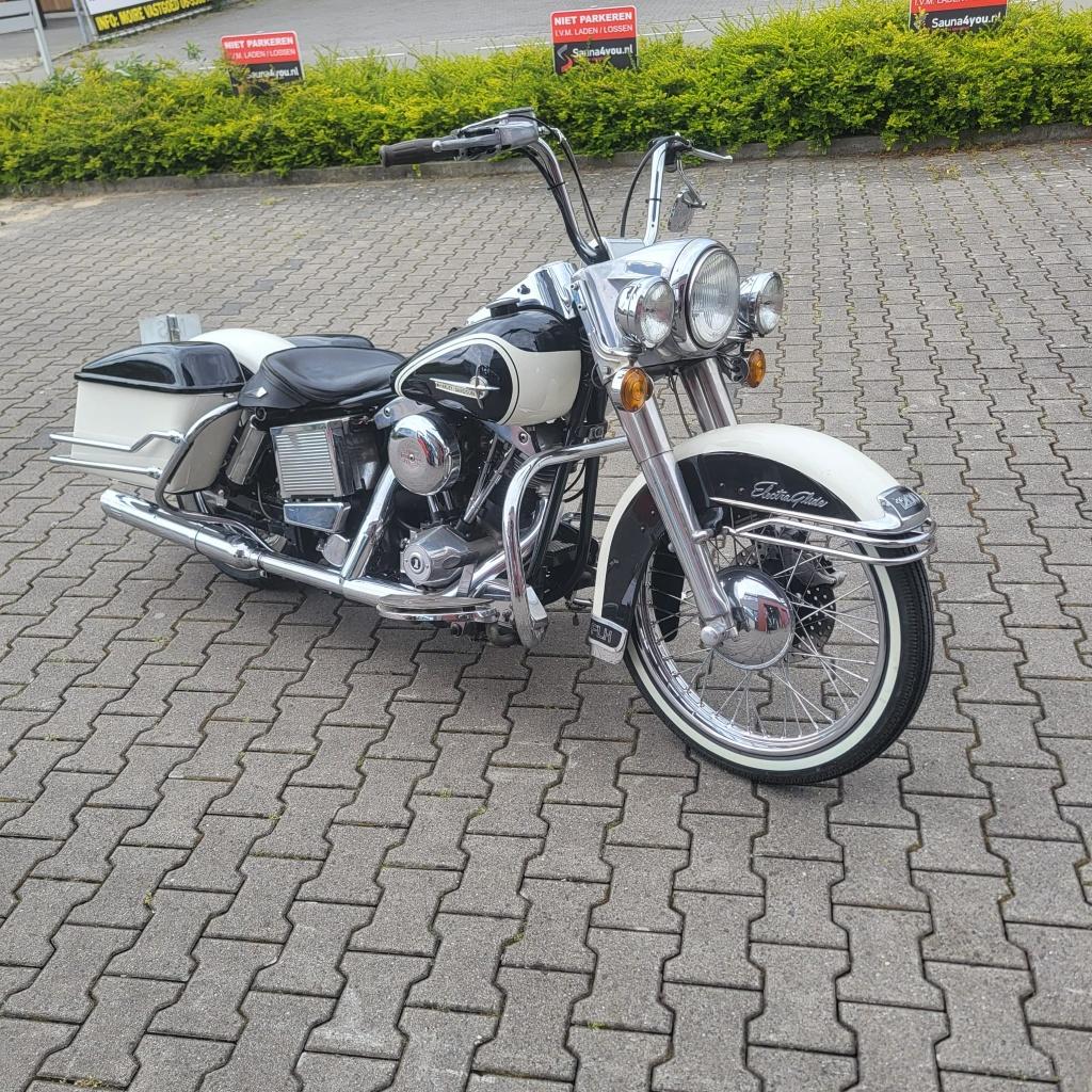 harley davidson FLH electra glide in nieuwstaat 1979 !!!, Motoren, Chopper, Bedrijf, 12 t/m 35 kW