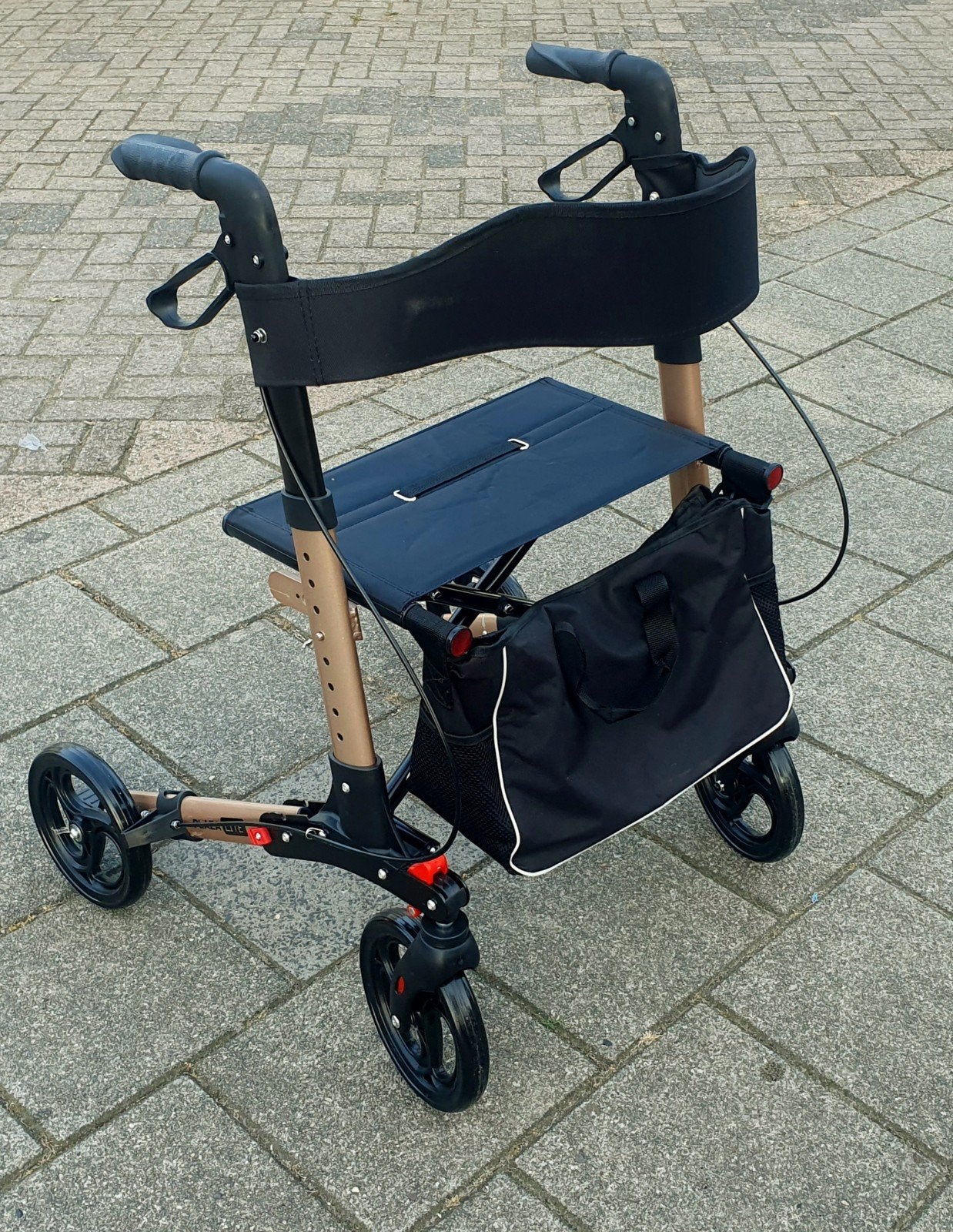Lichtgewicht Rollator dubbel inklapbaar NIEUW, Diversen, Nieuw, Ophalen of Verzenden, Lichtgewicht rollator, Lichtgewicht rollator