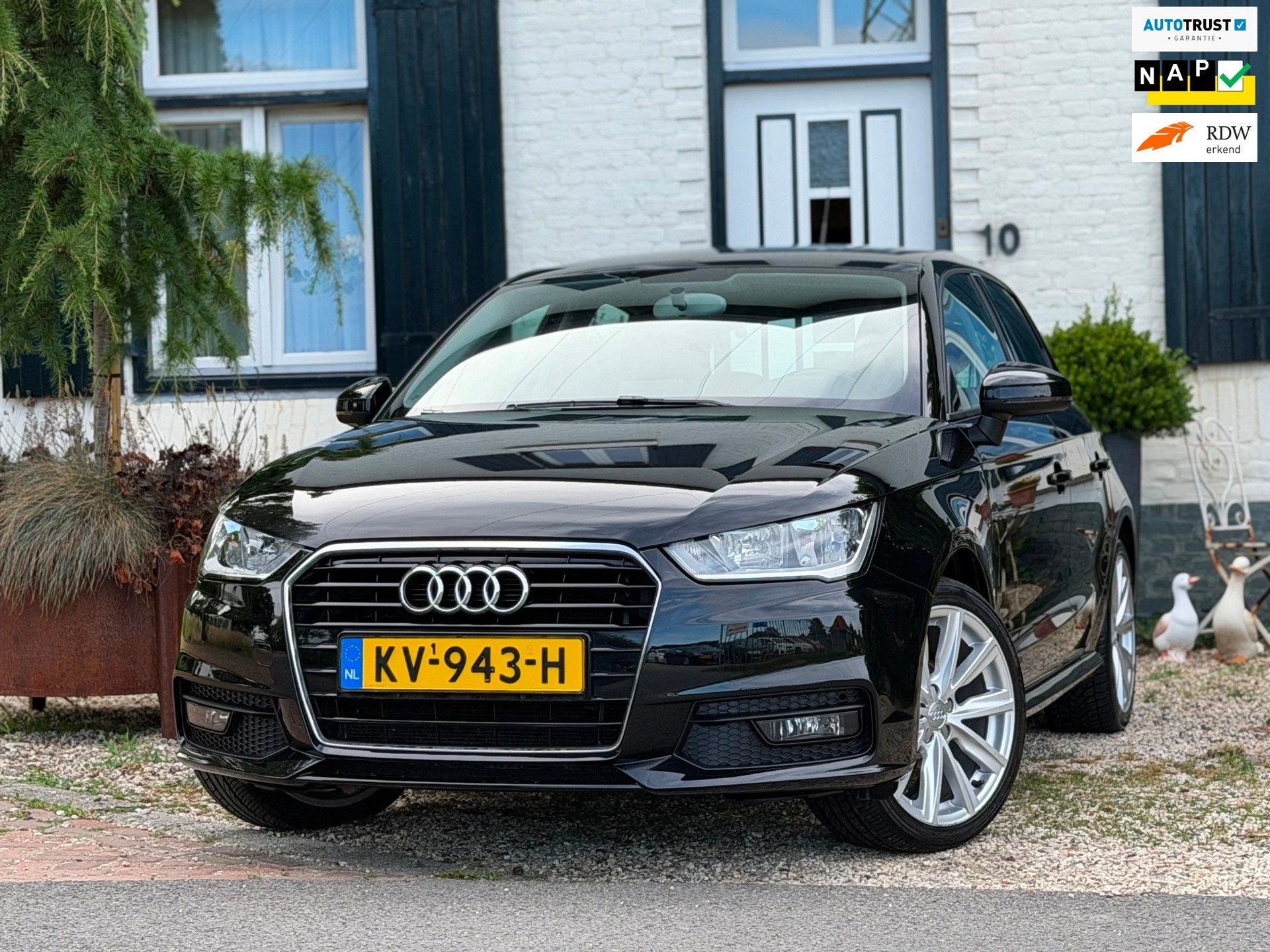 Audi A1 Sportback 1.0 TFSI Adrenalin|Navi|Bluetooth|5DRS|, Auto's, Voorwielaandrijving, Verwarmde buitenspiegels, 95 pk, 4 stoelen