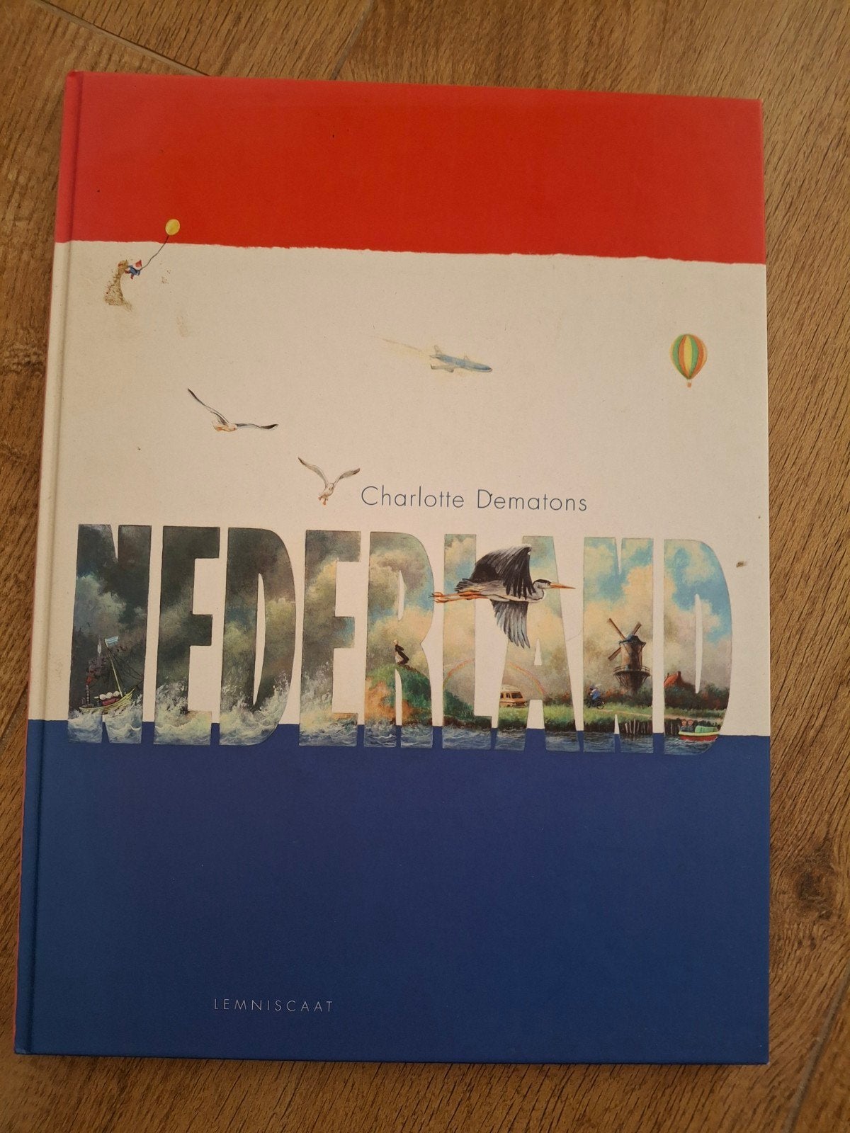 Charlotte Dematons - Nederland + notitieblokje, Boeken, Ophalen of Verzenden, Zo goed als nieuw, Charlotte Dematons