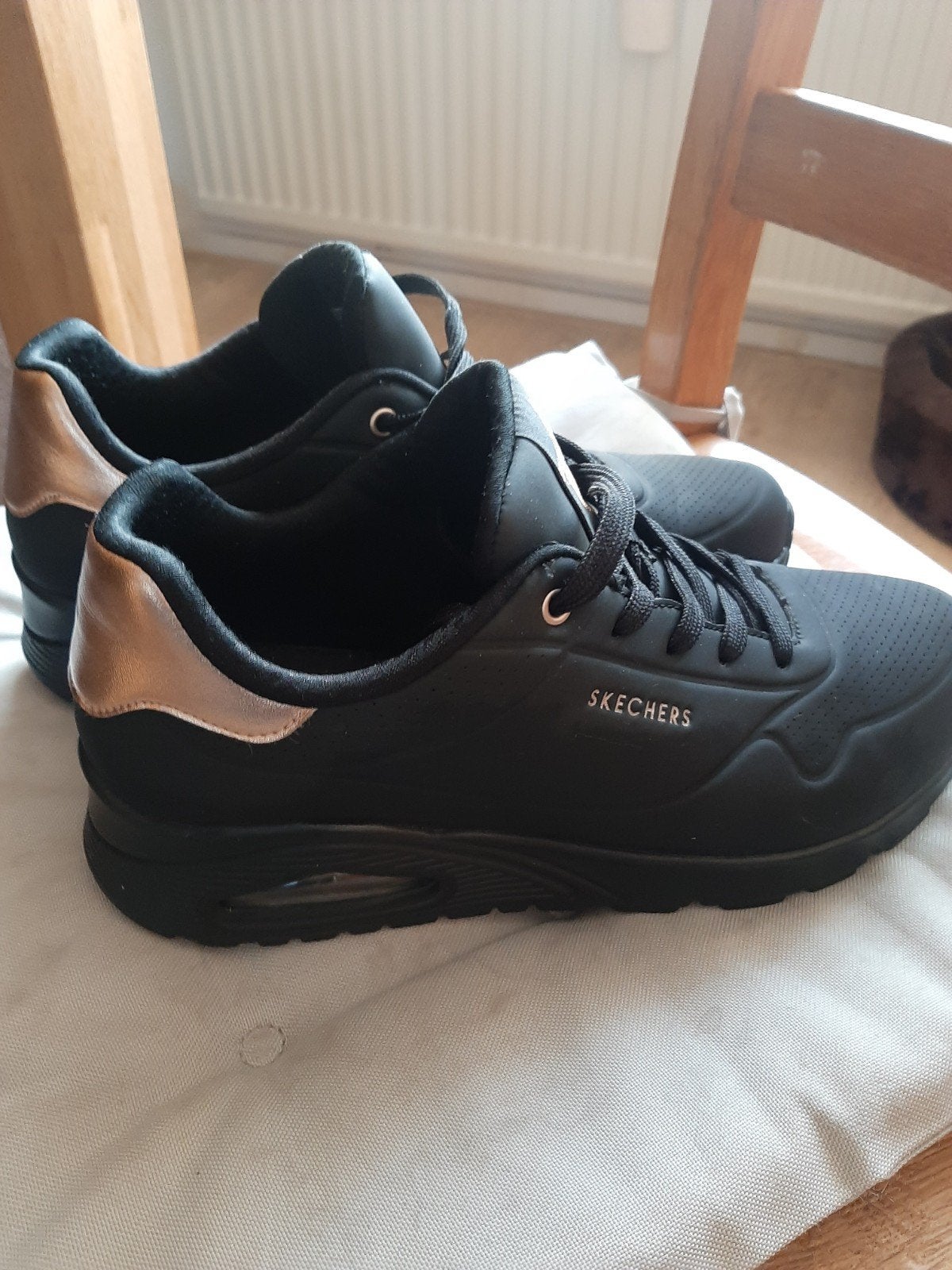 Skechers dames schoenen maat 41. Zo goed als nieuw!, Ophalen, Skechers, Zwart, Sneakers of Gympen