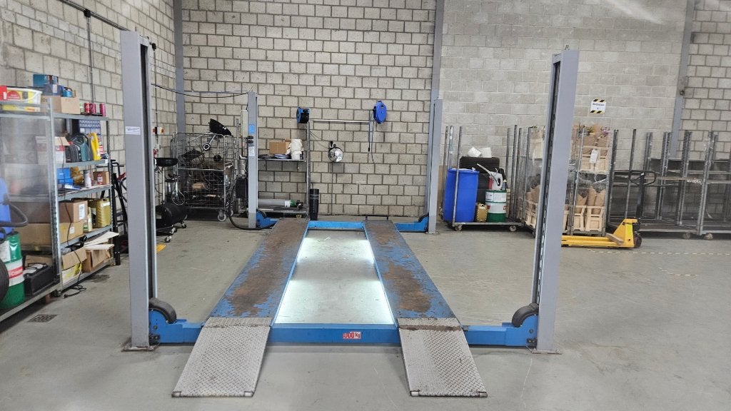 4 koloms hefbrug autobrug Ravaglioli 4405 4000Kg APK brug EB, Ophalen