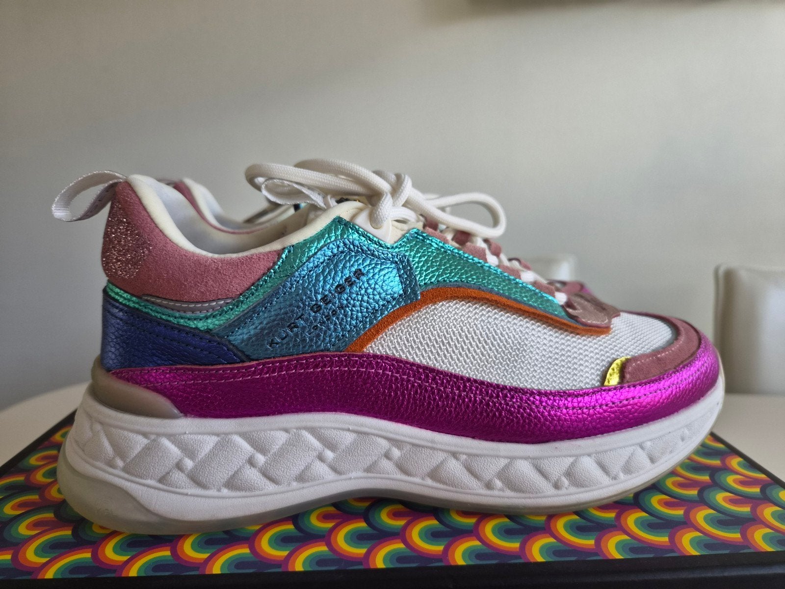 Superleuke sneakers van Kurt Geiger. Maat 37. Kensington., Ophalen of Verzenden, Sneakers of Gympen, Gedragen, Kurt Geiger