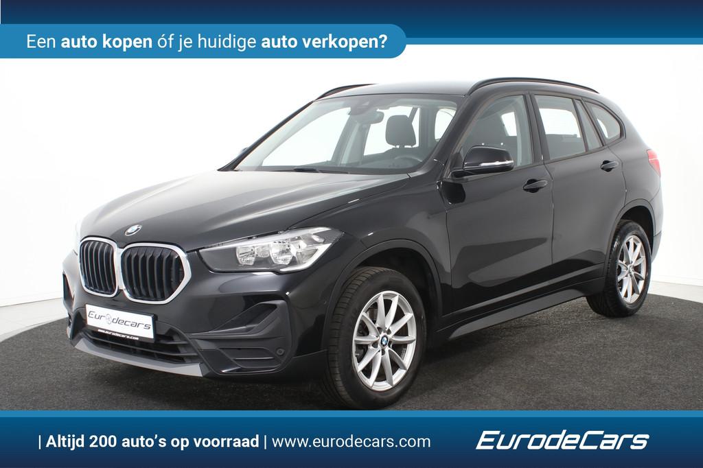 BMW X1 sDrive16d *1ste Eigenaar*PDC*Navigatie*DAB*, Auto's, Stof, Gebruikt, Skiluik, 116 pk