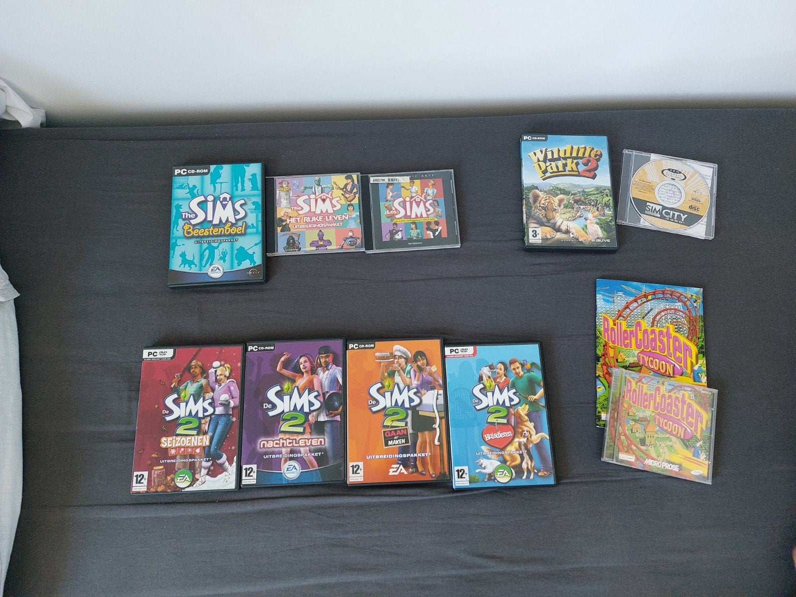 Originele vinted pc-games, sims, sims2, rollercoaster tycoon, Gebruikt, 1 speler, Ophalen of Verzenden, Vanaf 3 jaar