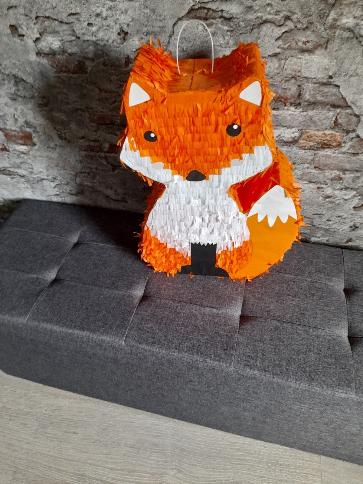 Nieuwe pinata VOS, Ophalen, Nieuw