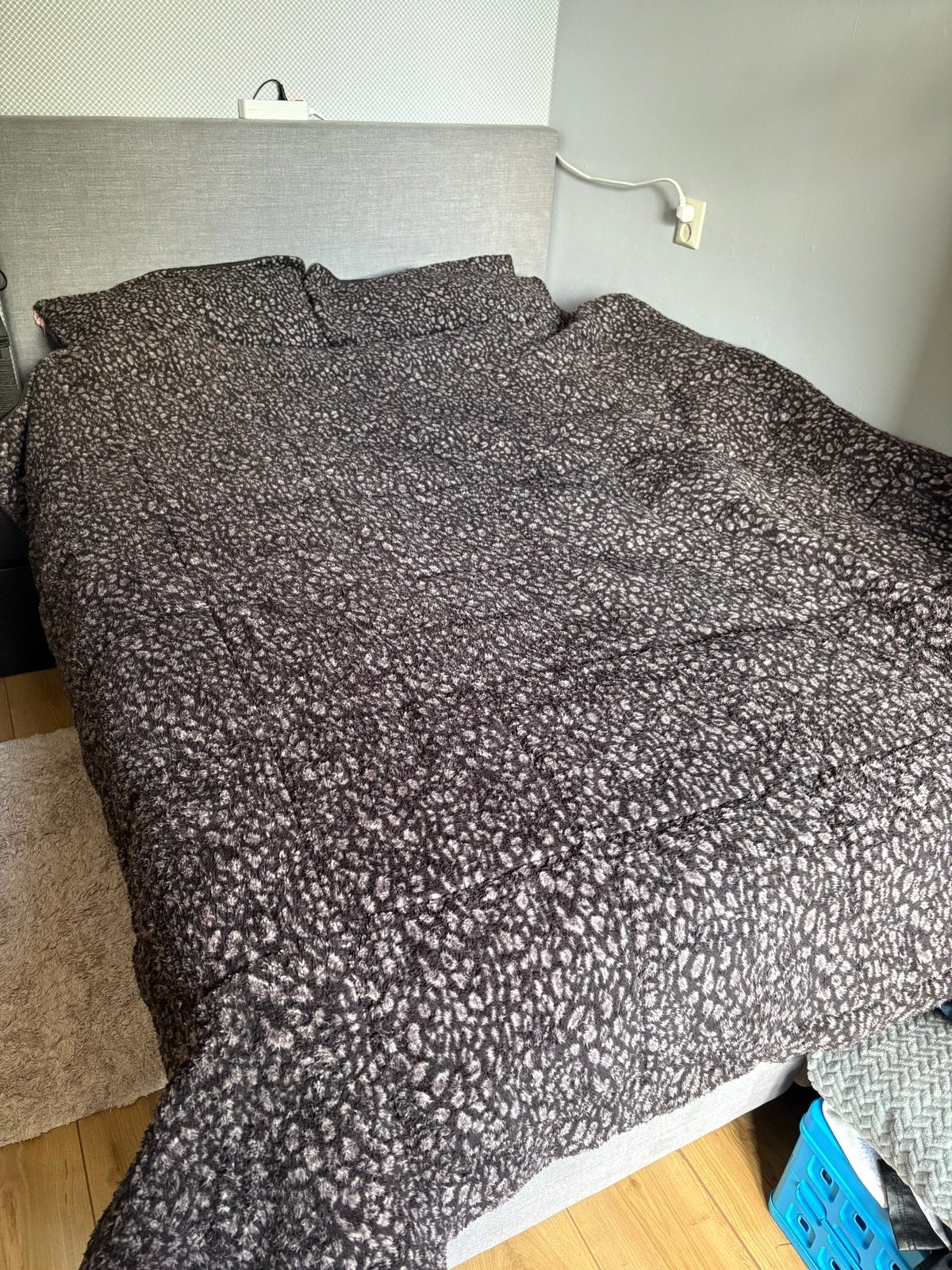 Zelesta special teddy panter dekbed 2 in 1 + 2 kussenslopen., Ophalen, Zwart, Tweepersoons, Zo goed als nieuw
