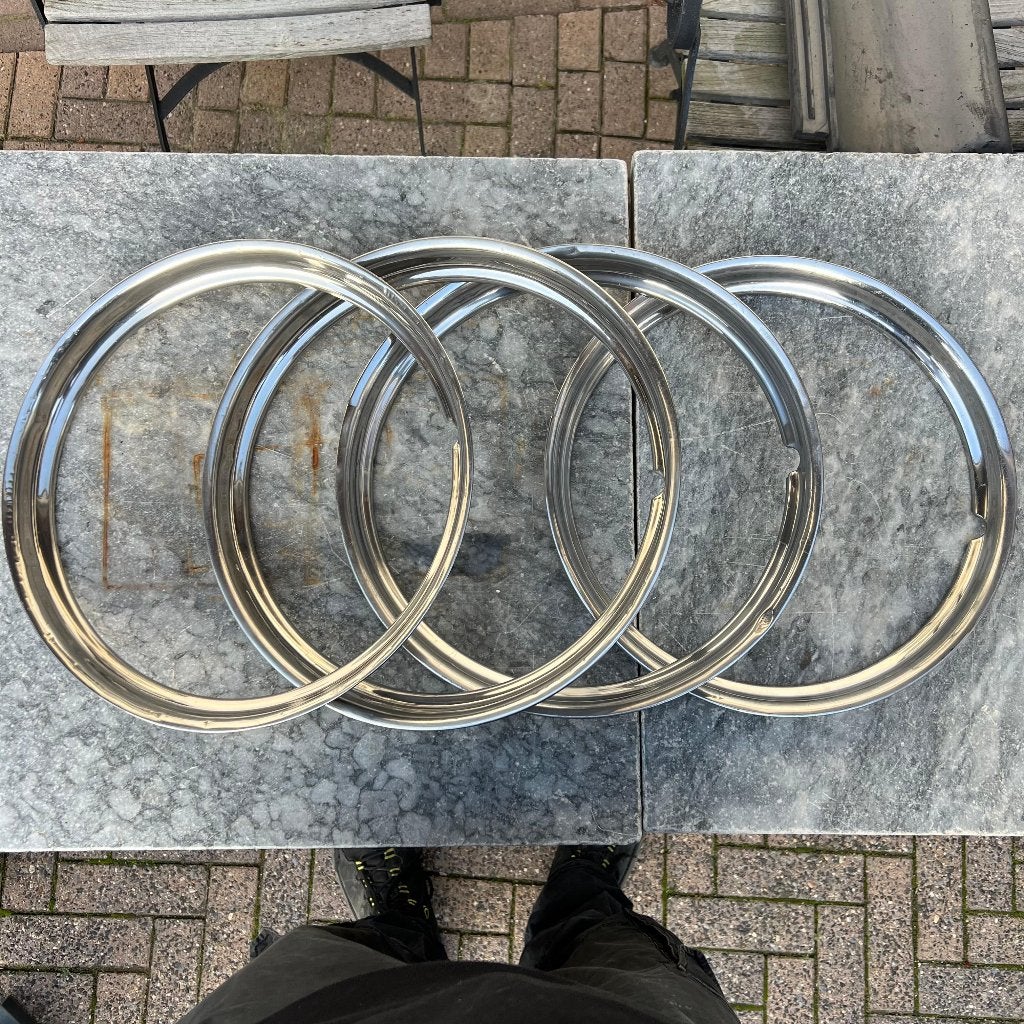 VW Lemmerz 15’’ Beautyringen Kever Karmann Ghia Bus, Ophalen of Verzenden, Gebruikt