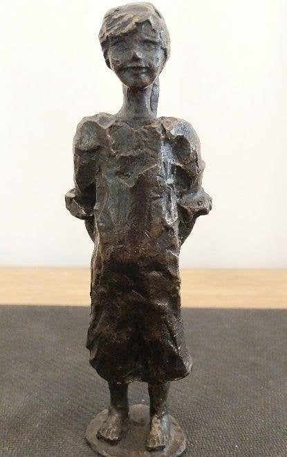 Prachtig Bronzen Beeldje "Sophietje" (14cm)  Corry Ammerlaan, Verzamelen, Beelden en Beeldjes, Ophalen of Verzenden, Zo goed als nieuw