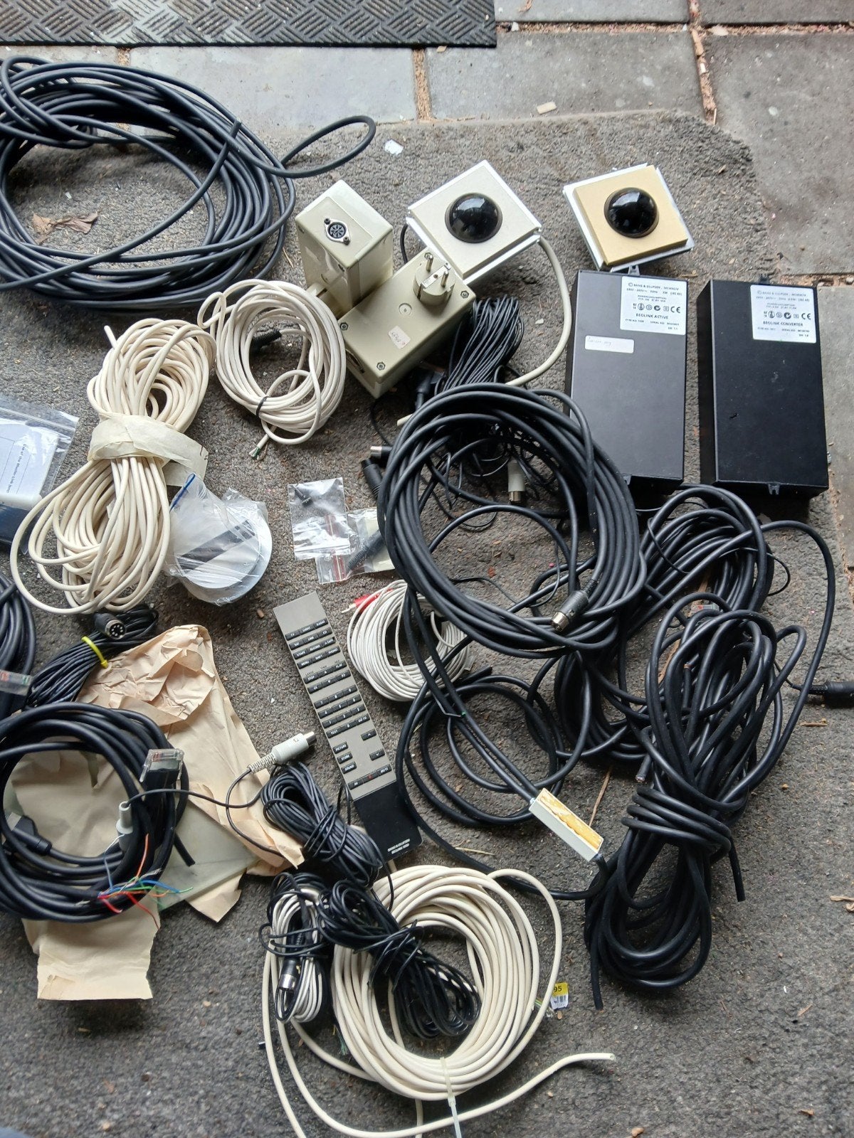 Diverse kabels, BeoLink converters en afstandsbediening, Ophalen of Verzenden, Gebruikt, 10 meter of meer, Overige kabels