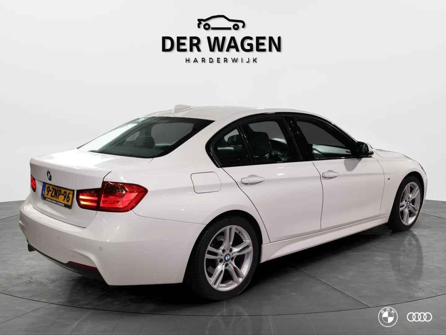 BMW 316i M SPORT / HIFI / CLIMA / CRUISE / 18", Auto's, Automaat, 4 cilinders, Met garantie (alle), Wit