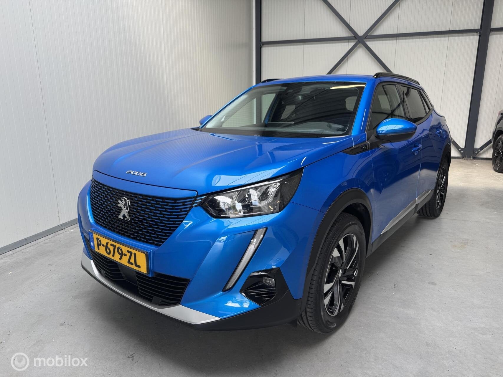 Peugeot e-2008 EV Allure Pack 50 kWh SOH 93%, 330 km, 136 pk, Gebruikt, Blauw