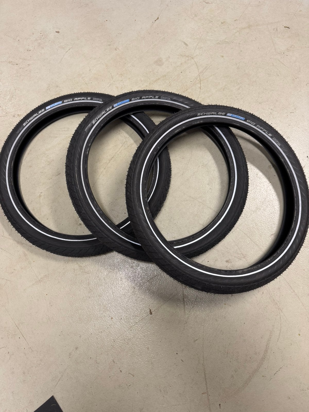 Nieuwe Schwalbe Big Apple 20x2.15 banden, Ophalen of Verzenden, Zo goed als nieuw