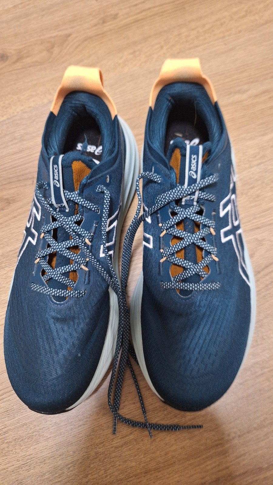 Asics Gel-Nimbus 27 TR Hardloopschoenen maat 43,5, Ophalen of Verzenden, Zo goed als nieuw, Hardloopschoenen, Asics