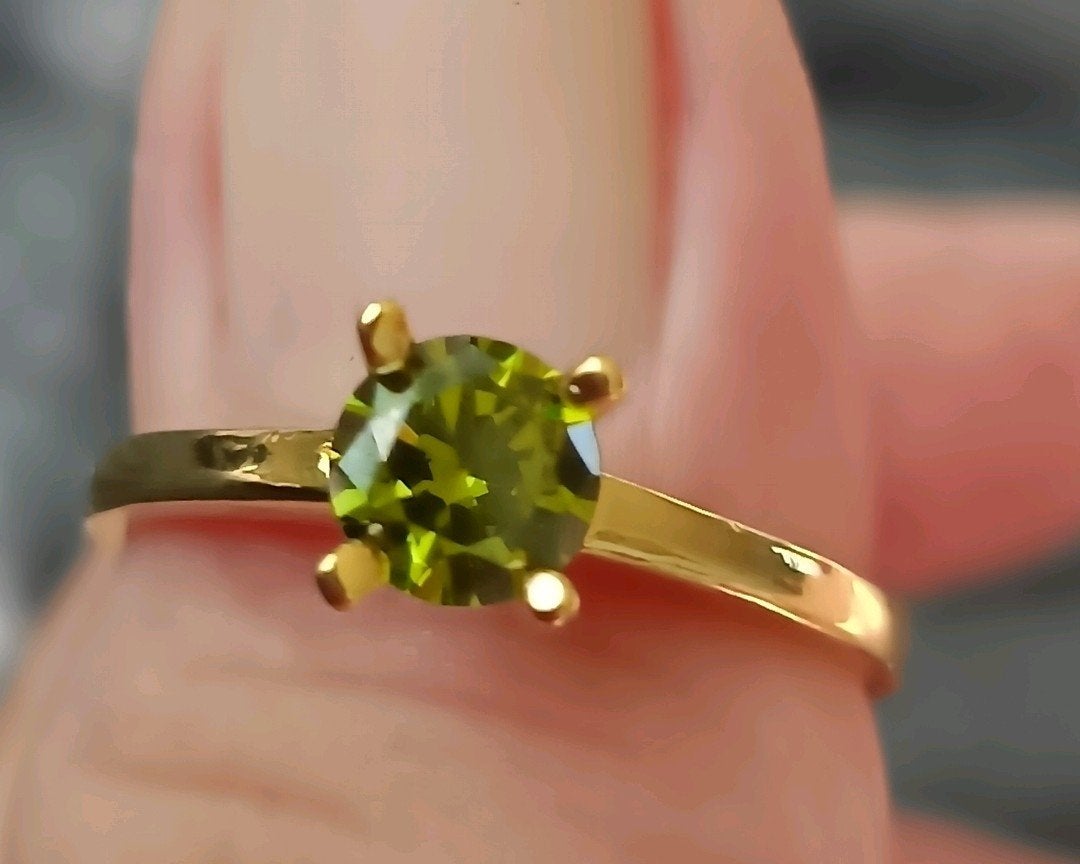 ring groene steen maat 19, Verzenden, Nieuw, Goud