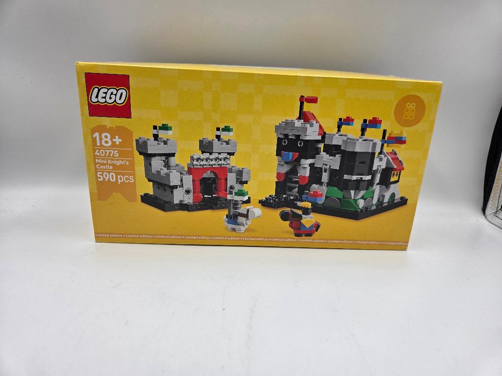 Lego GWP 40775 Mini Knight's Castle, Lego, Nieuw, Ophalen of Verzenden, Complete set