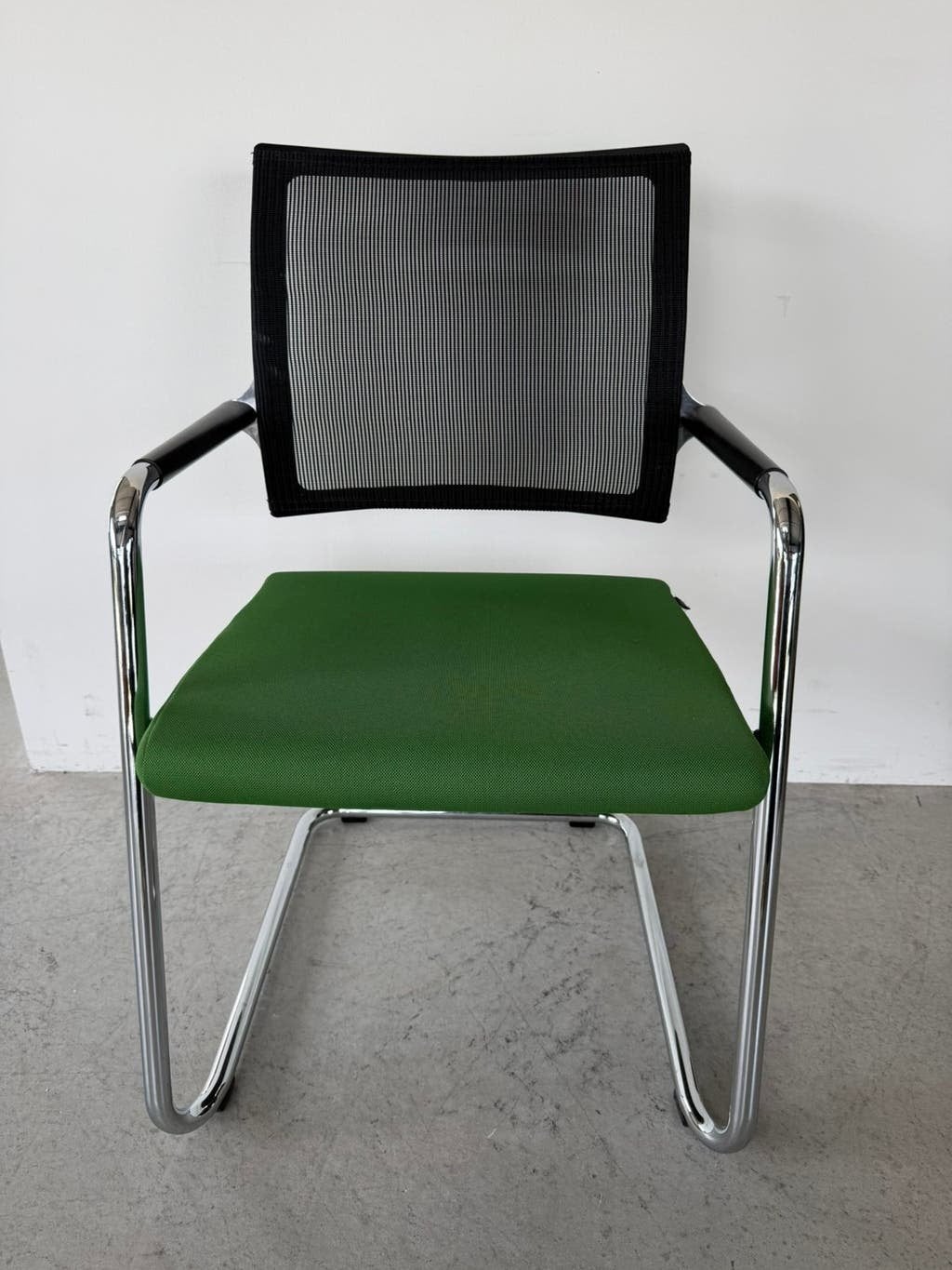 vergaderstoel slede vergadestoelen merk Grisberger, Zwart, Ophalen of Verzenden, Zo goed als nieuw, Metaal
