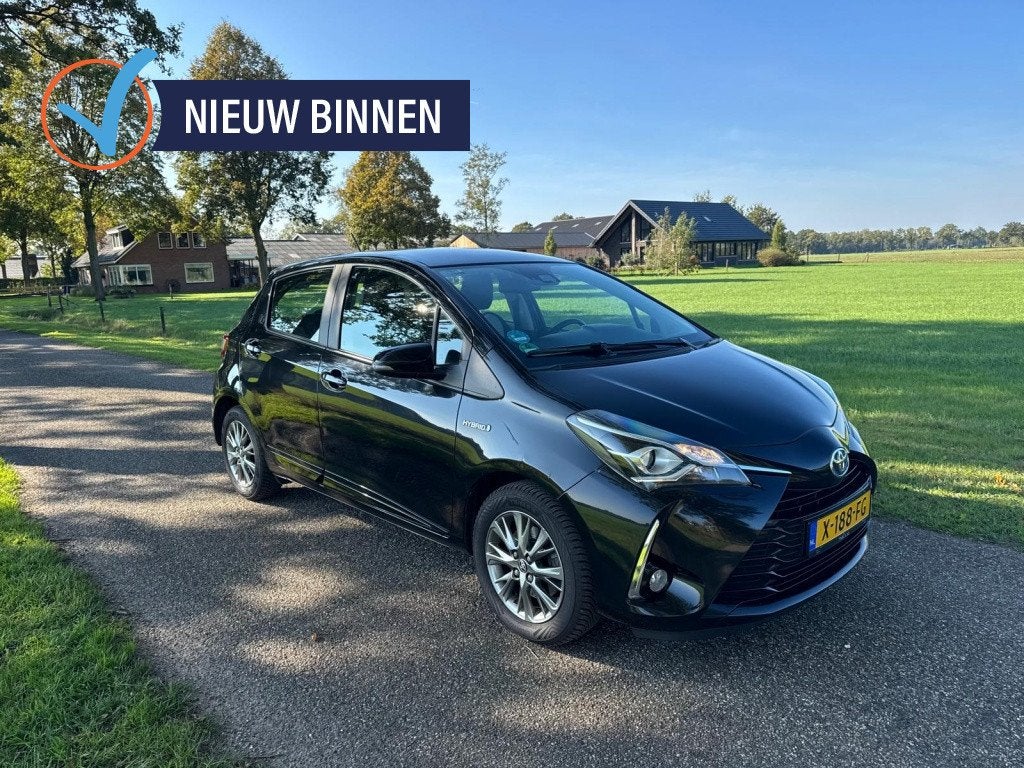 Toyota Yaris 1.5 Hyb. Aspiration, Euro 6, 4 cilinders, Bedrijf, Hybride Elektrisch/Benzine