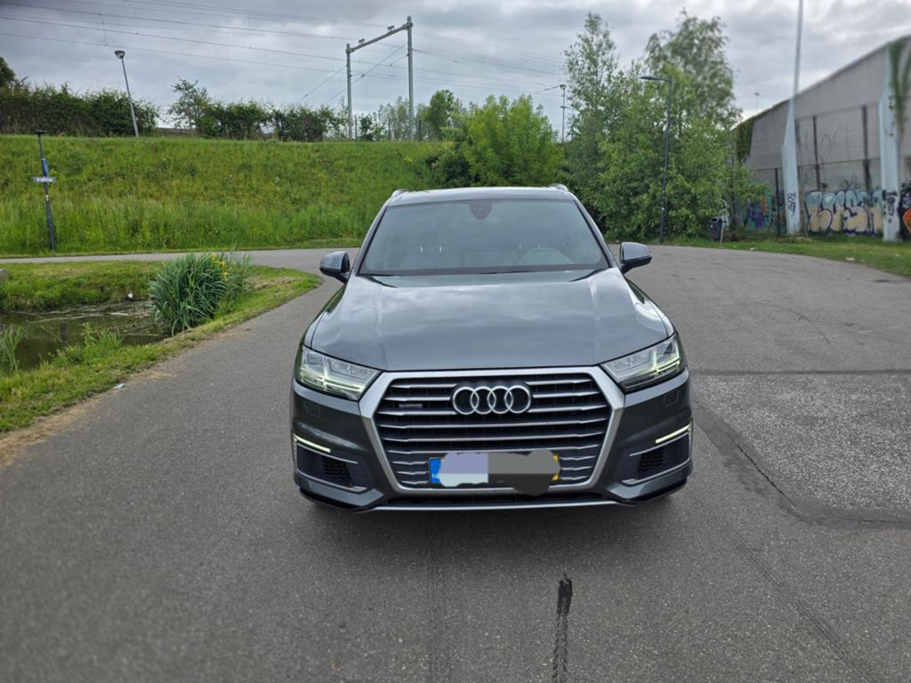Audi Q7 3.0 TDI 374pk E-tron Quattro Tiptronic 2016 Grijs, Automaat, 258 pk, 2420 kg, Particulier
