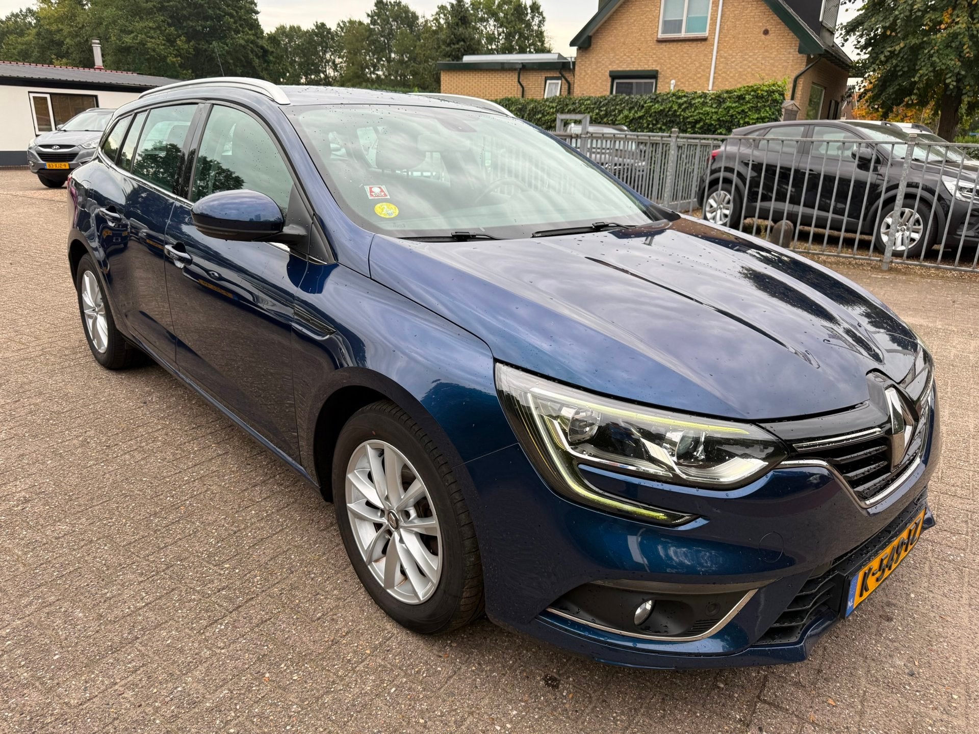 Foto 2 van Renault Mégane Estate 1.5 Blue dCi Limited ECC NAVI LMV CRU
