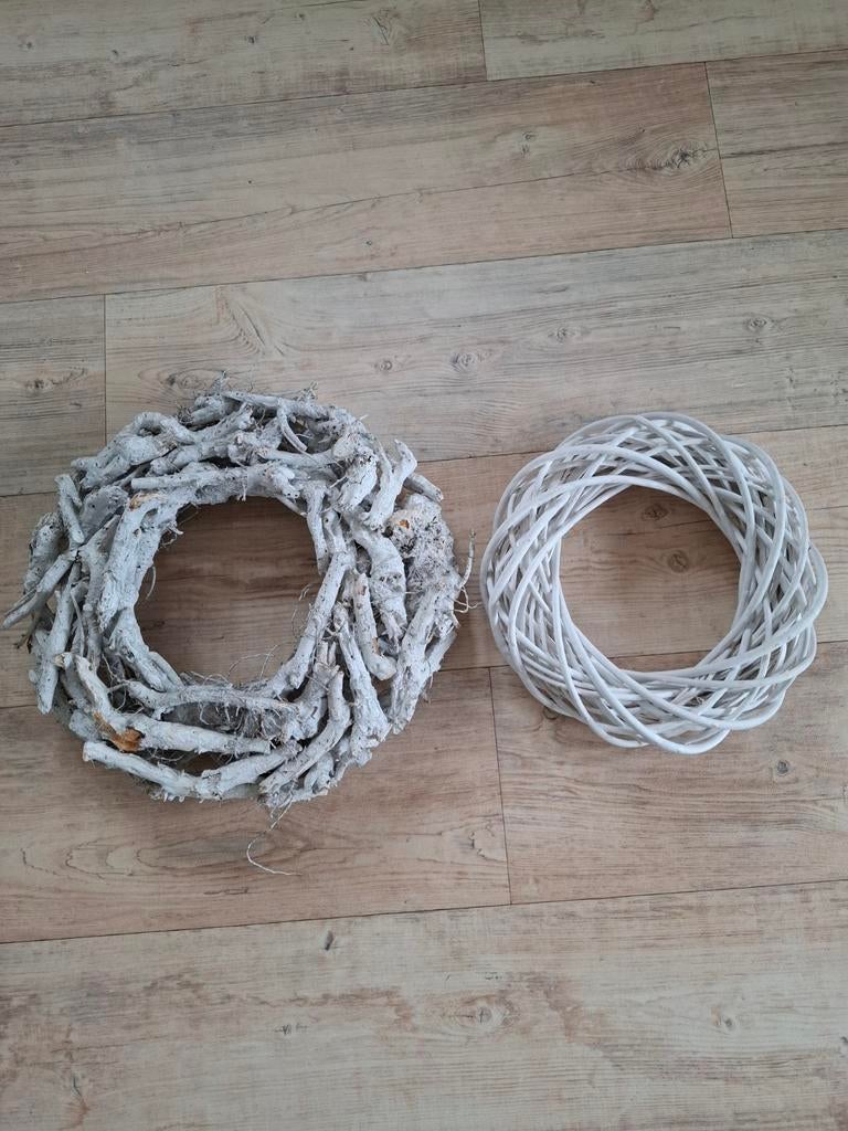 2 kransen, Ophalen of Verzenden