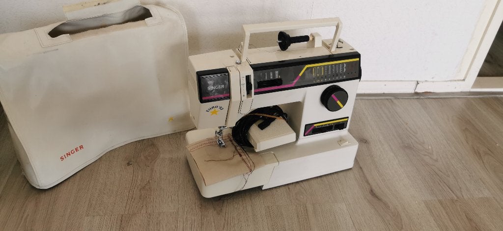 Naaimachine Singer Euro 93 6240, Ophalen of Verzenden, Zo goed als nieuw, Naaimachine, Singer