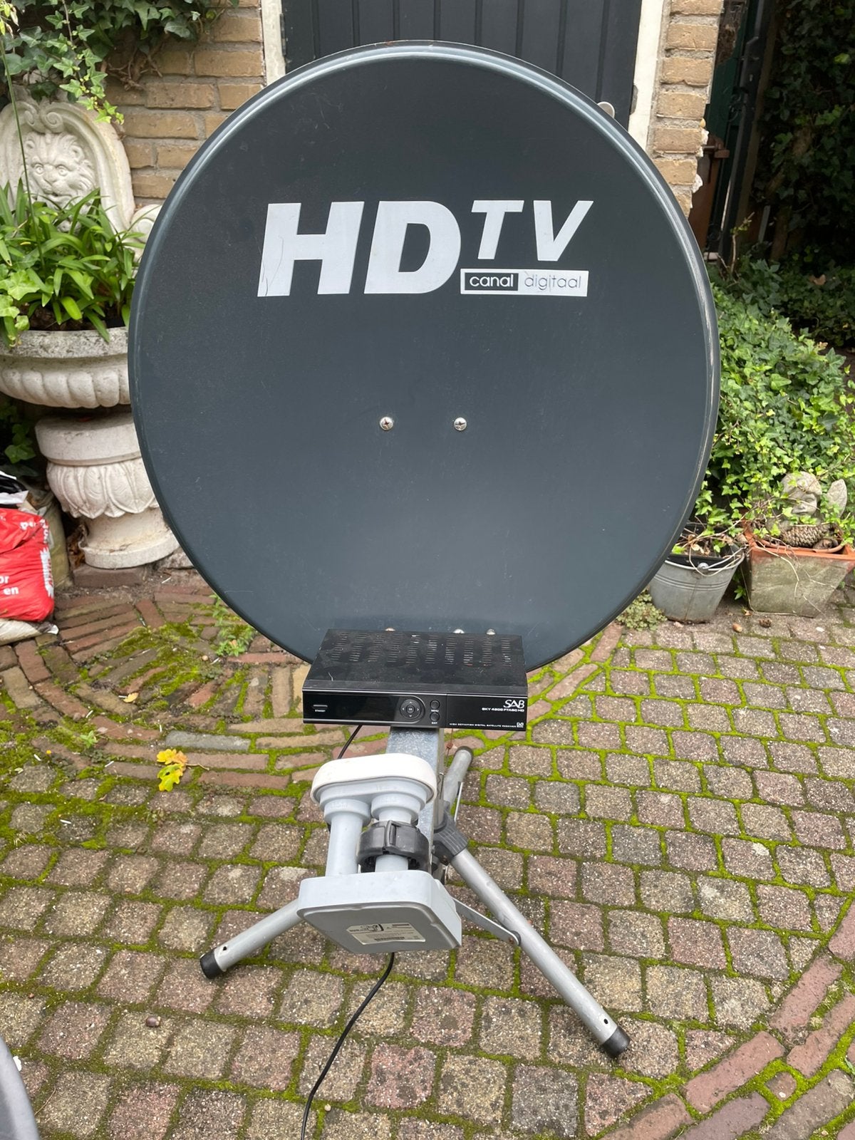 Schotelantenne compleet, Audio, Tv en Foto, Ophalen, Gebruikt, (Schotel)antenne, Overige merken