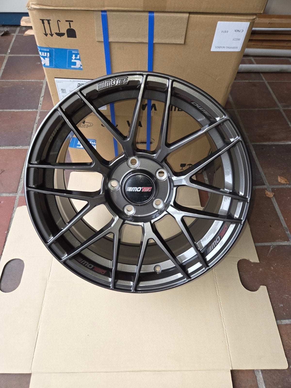 Nieuwe Motec MCR3-8017 5G Velgen - Steel Grey D9, Auto-onderdelen, Ophalen, 18 inch, Velg(en), Nieuw