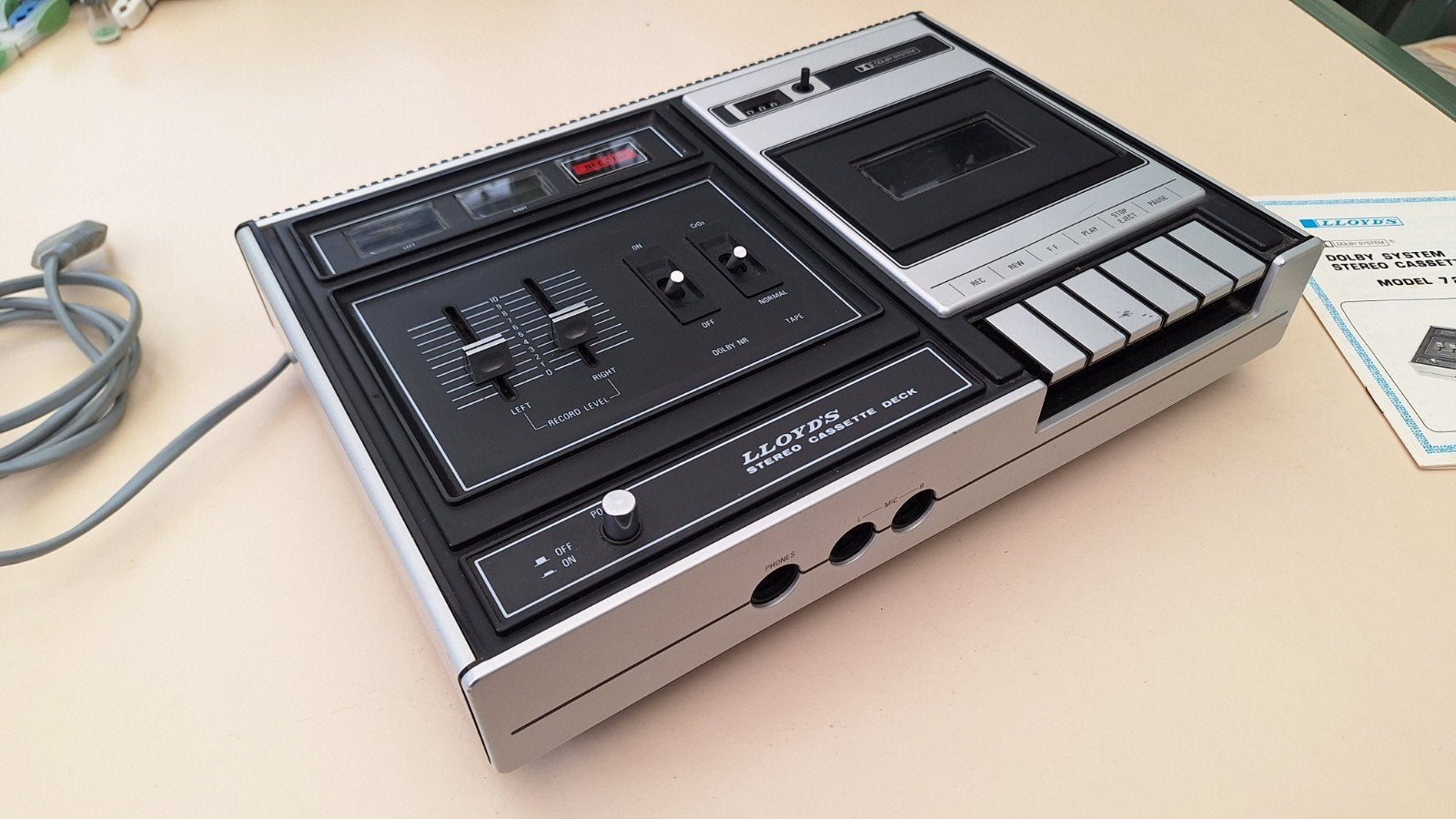 Lloyd's Cassette Tape Deck - Vintage Jaren '70/'80, Audio, Tv en Foto, Cassettedecks, Ophalen of Verzenden, Enkel, Overige merken