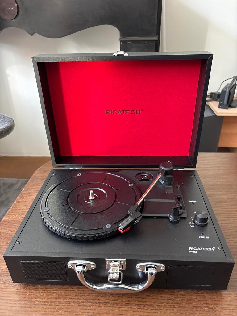 Ricatech RTT20 Platenspeler - Draagbaar en Stijlvol, Ophalen, Zo goed als nieuw, Platenspeler, Overige merken