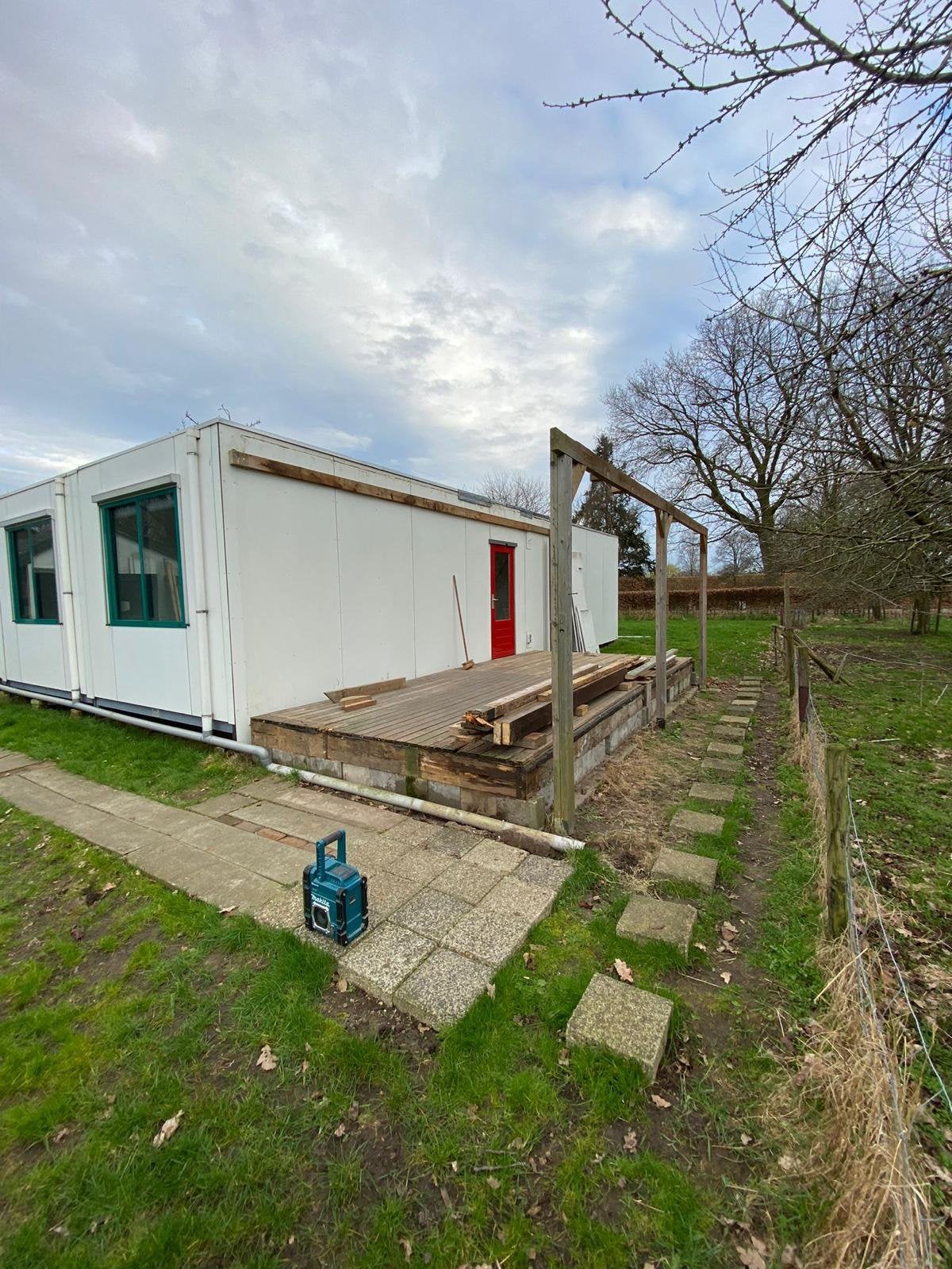 Ruime woonunit van 6 geschakelde containers (108m²), Zakelijke goederen, Ophalen