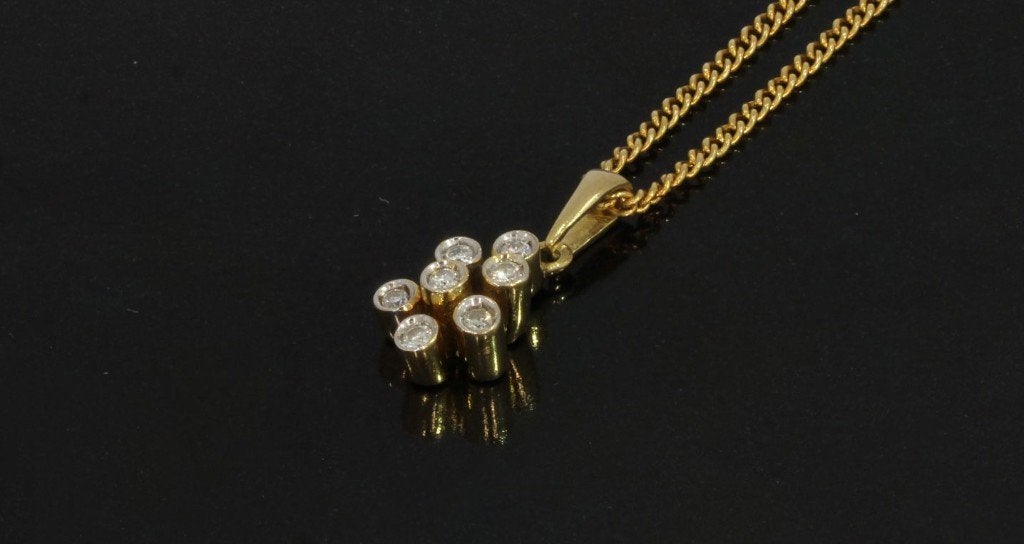 7 diamanten rozet 14k gouden fraaie ketting hanger briljant, Voordeelsieraden, Verzenden, Zo goed als nieuw, Met edelsteen