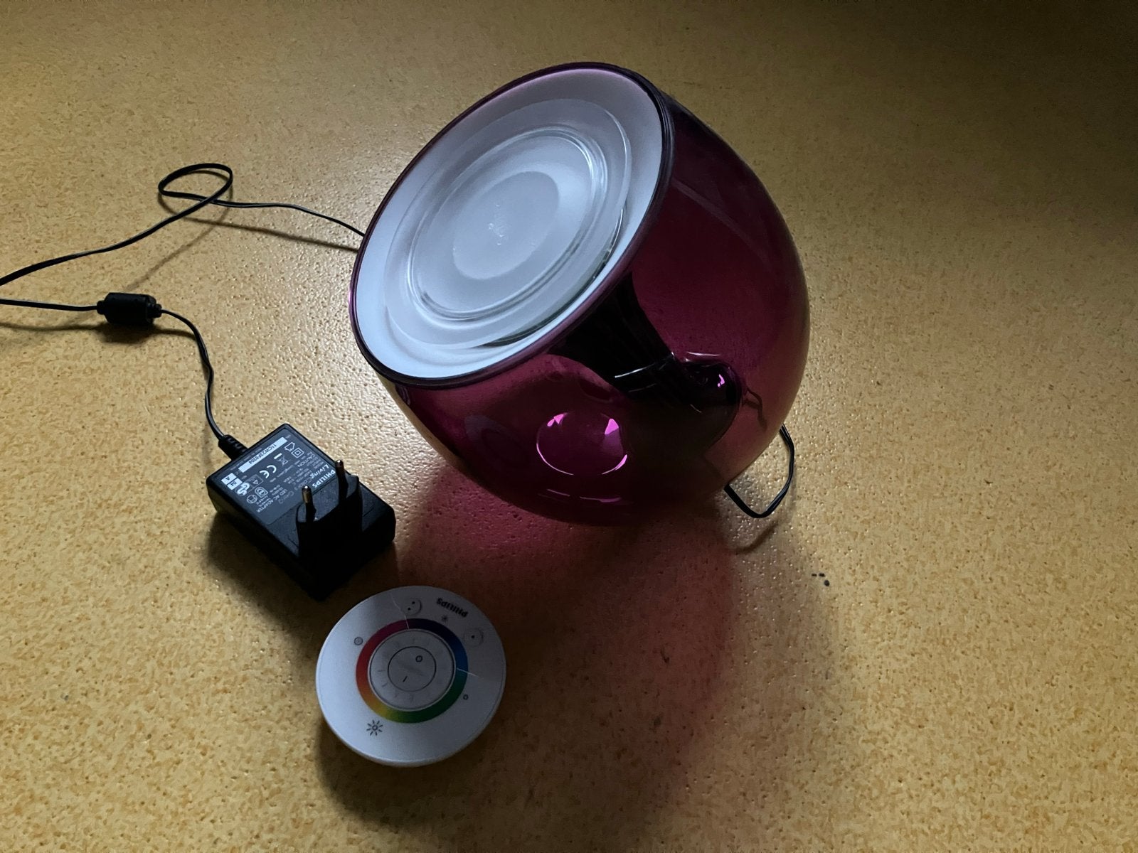Philips LivingColors Gen2 lamp, afstandsbediening, Philips, Ophalen of Verzenden, Zo goed als nieuw, Dimbaar