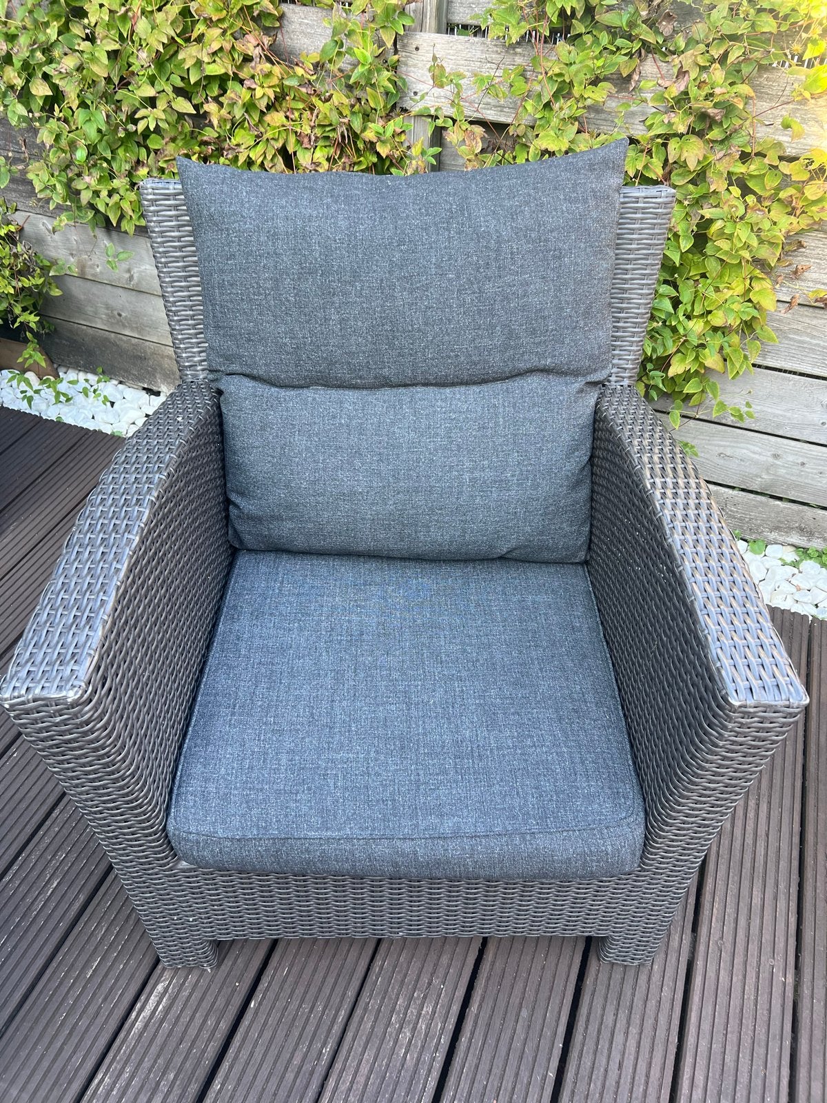 2x Comfortabele Wicker Tuinstoelen met Kussens, Ophalen, Zo goed als nieuw, Wicker