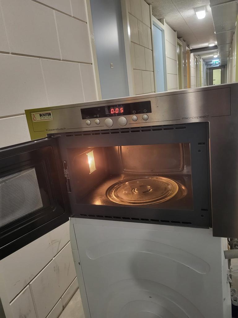 Küppersbusch Microspeed Inbouw Combimagnetron, Combimagnetron, Gebruikt, 60 cm of meer, Grill