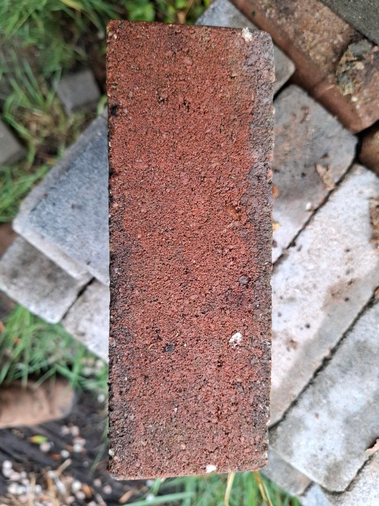 Gratis 6 M2 Tumbled Bricks Waalformaat 20x7x5 cm Rood, Ophalen, Klinkers, 5 tot 10 m², Zo goed als nieuw