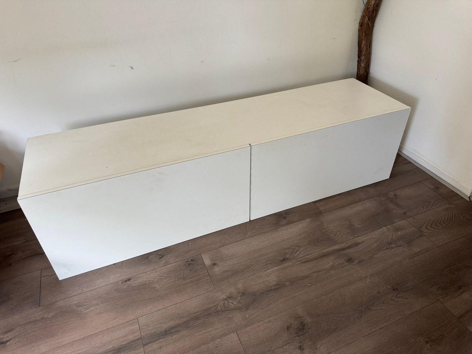 Twee stevige witte kasten met evt ophangsysteem, Ophalen, Minder dan 50 cm, Gebruikt, 150 tot 200 cm