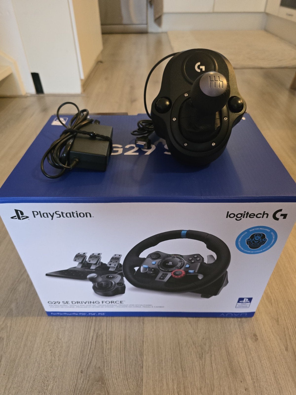 Logitech G29 SE Driving Force racestuurset, Ophalen, Racestuur, Force feedback, PlayStation