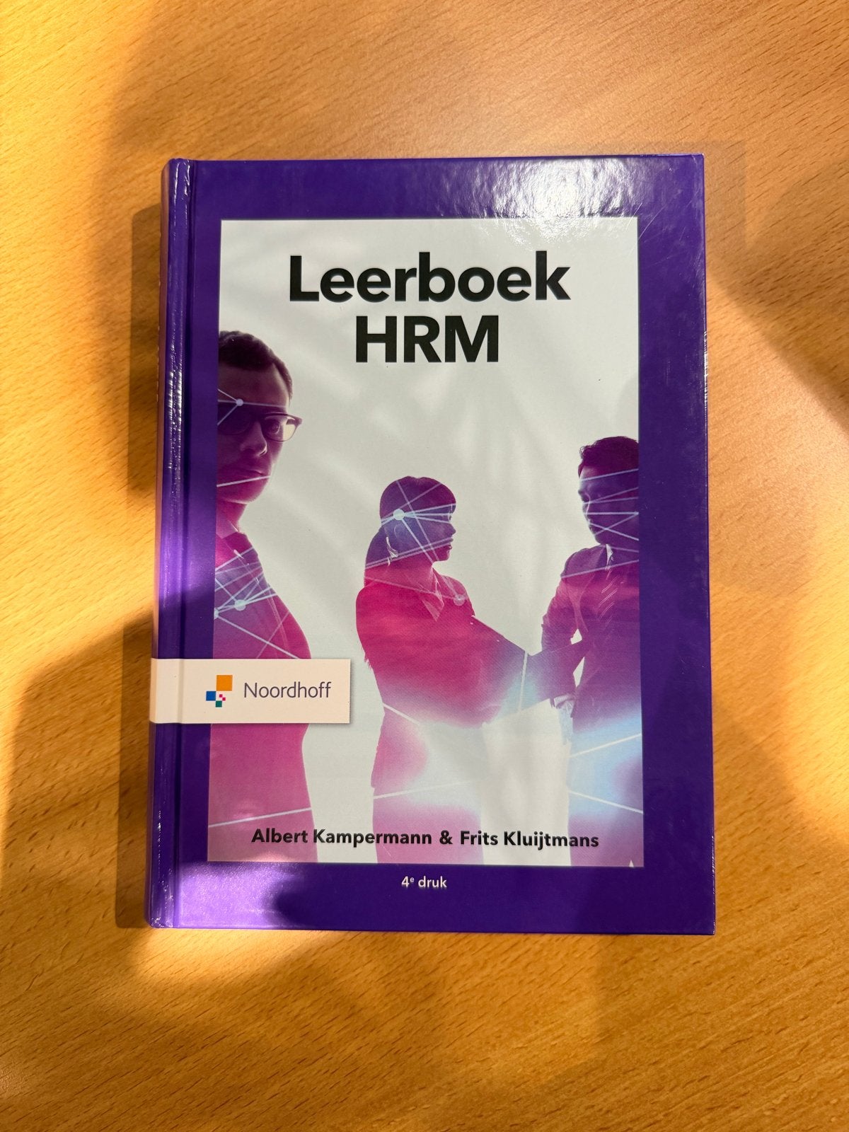 Leerboek HRM - Albert Kampermann & Frits Kluijtmans, Boeken, Ophalen of Verzenden, Gamma, Zo goed als nieuw, HBO