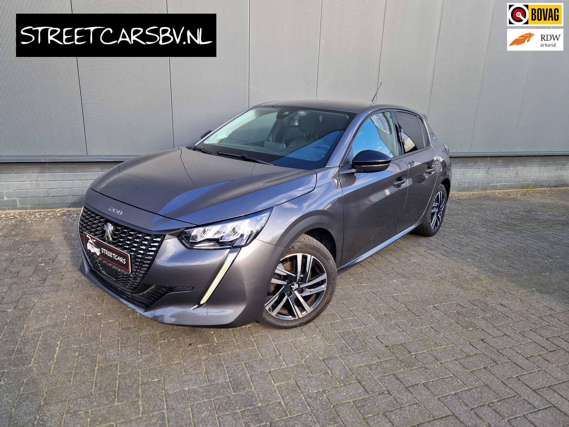 Peugeot 208 1.2 EAT8 100PK Allure /1e eig/I cockpit/Adap Cru, Gebruikt, Zwart, Leder en Stof, Automatische klimaatregeling