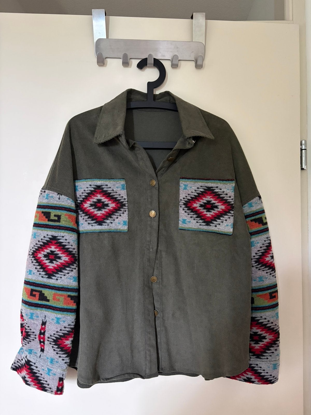 Nieuwe blouse rib stof & aztec zachte stof maat L, Kleding | Dames, Blouses en Tunieken, Ophalen of Verzenden, Nieuw, Maat 42/44 (L)
