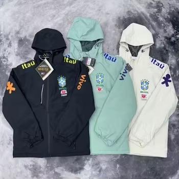 Brazilië Windbreaker - Stijlvolle Jas met Capuchon, Kleding | Heren, Ophalen of Verzenden, Nieuw, Overige maten, Zwart