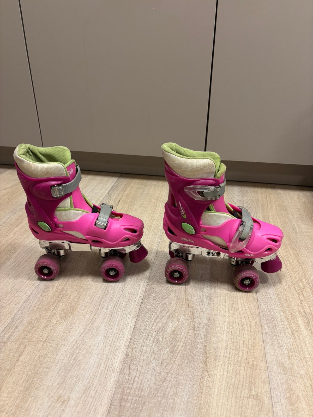 NIJDAM rolschaatsen maat 32-36, Ophalen, Zo goed als nieuw