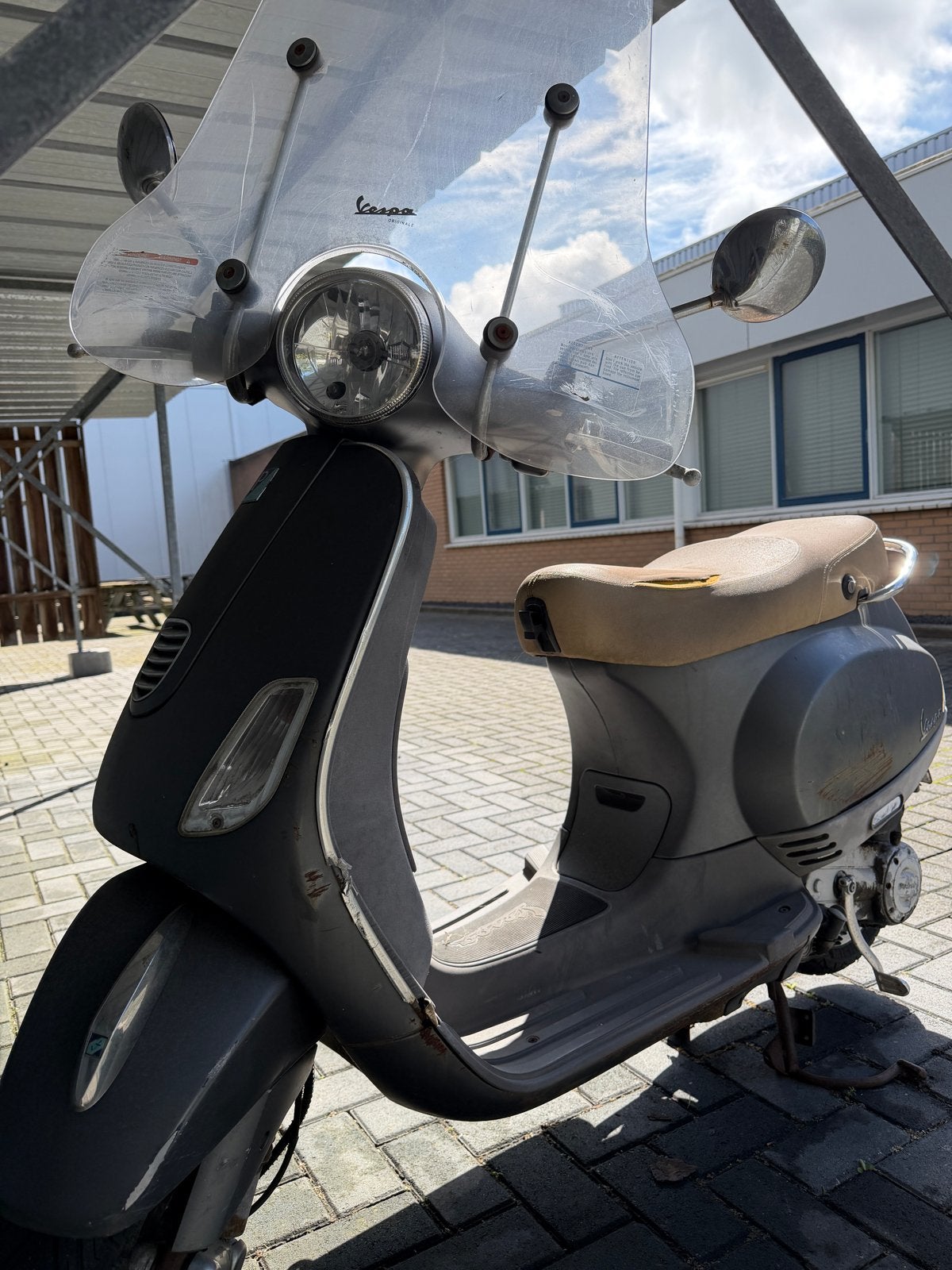 Vespa LX Scooter - Veel beschadigingen, rijdt nog, Ophalen of Verzenden, Gebruikt, Benzine, Vespa
