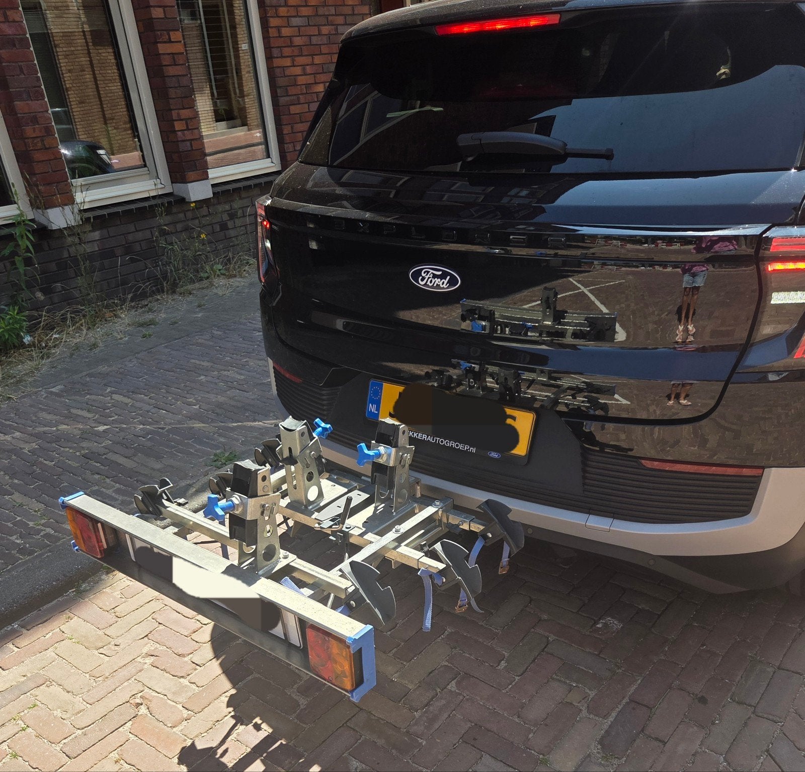 Nu verlaagd in prijs! Nette Fietsendrager Twinny Load (2 Fie, Ophalen, 2 fietsen, Gebruikt, Trekhaakdrager
