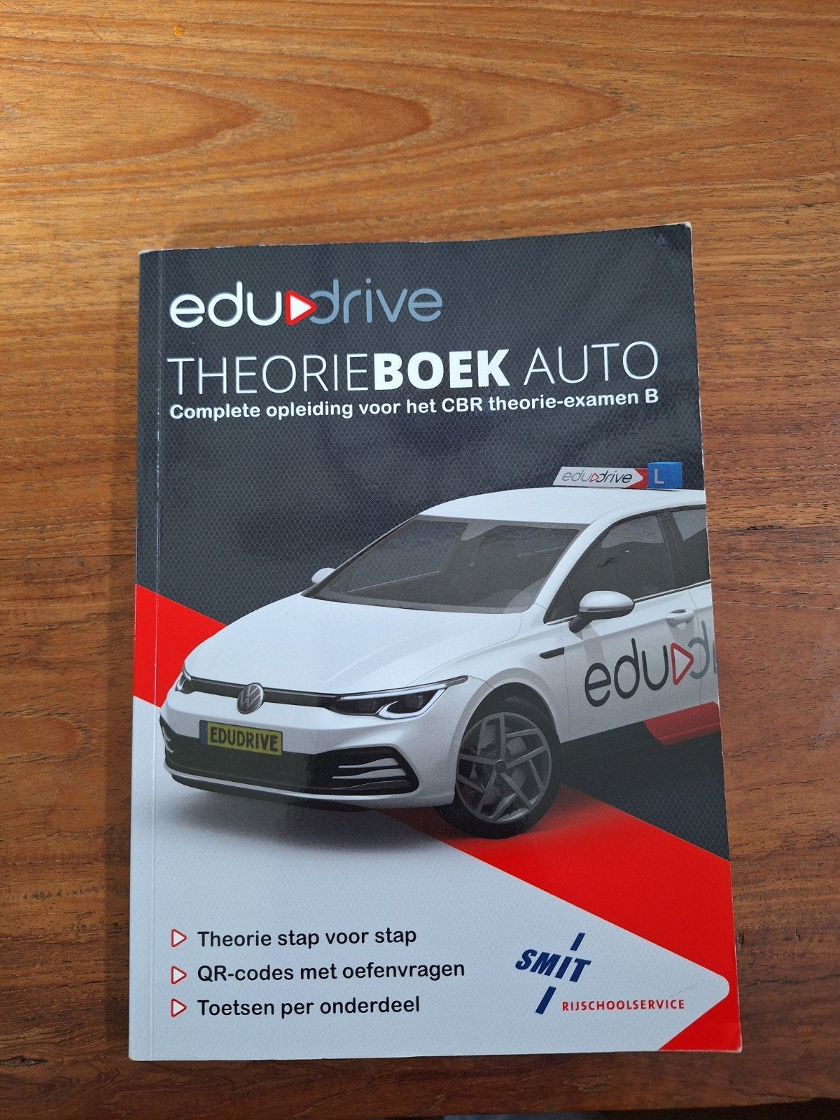 EDUDrive Theorieboek Auto - Compleet voor CBR examen B, Ophalen of Verzenden, Zo goed als nieuw, Algemeen, EDUDrive