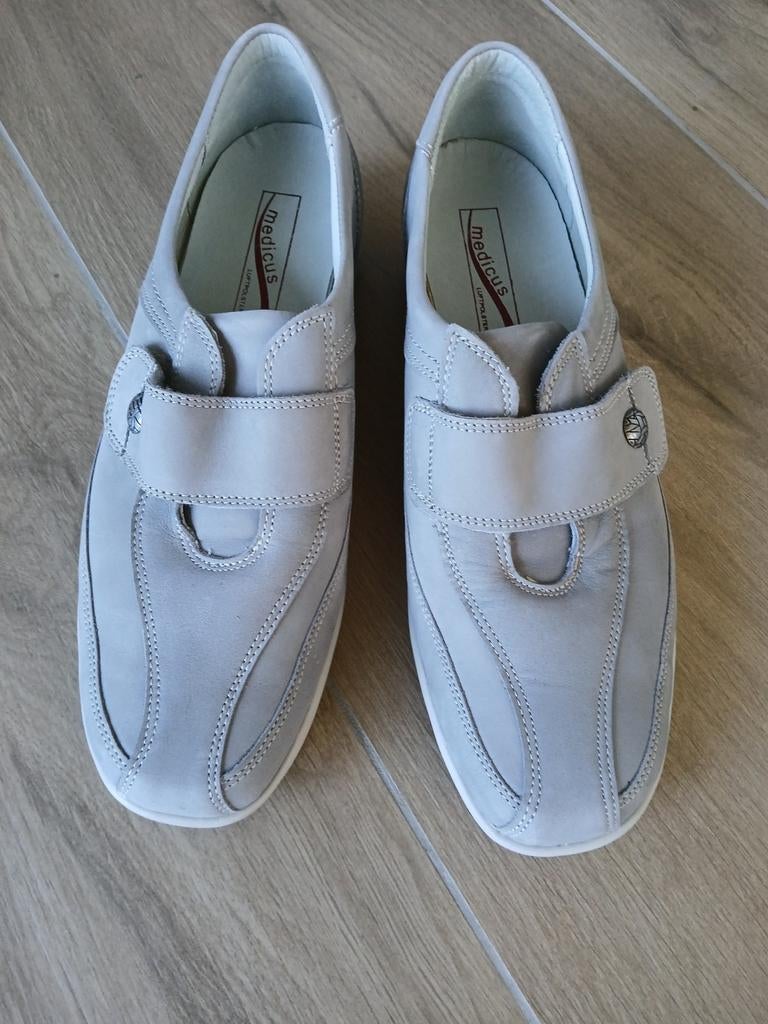 Medicus schoenen maat 41 (7,5) Ulrika lichtgrijs NIEUW, Medicus, Overige typen, Nieuw, Ophalen of Verzenden