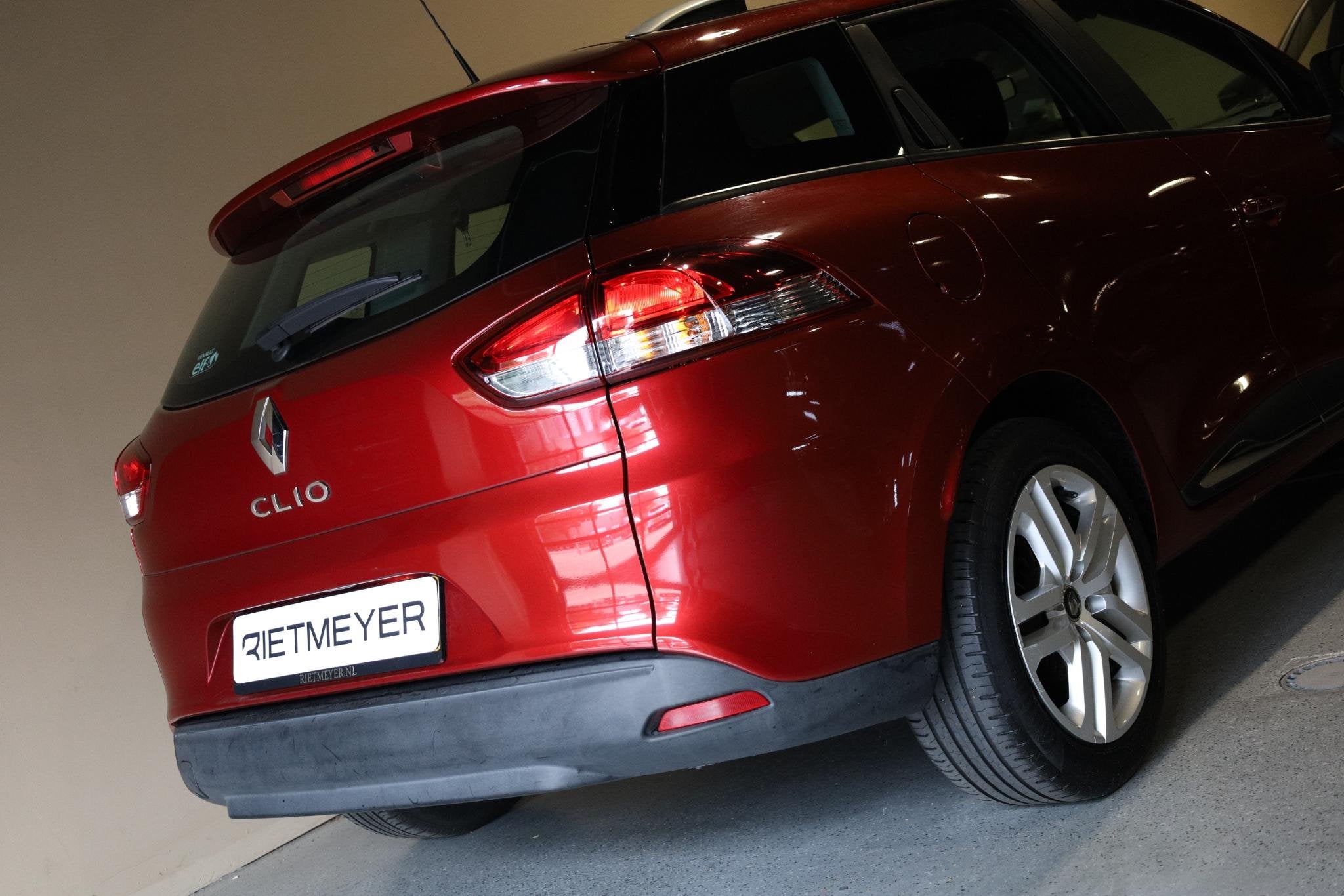 Renault Clio Estate 0.9 TCe Zen |Keyless |Cruise Control |Na, Auto's, Voorwielaandrijving, 898 cc, Stof, Gebruikt