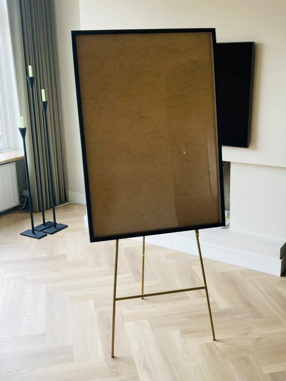Gouden schildersezel met zwarte fotolijst, Ophalen, Zo goed als nieuw, Goud, Metaal