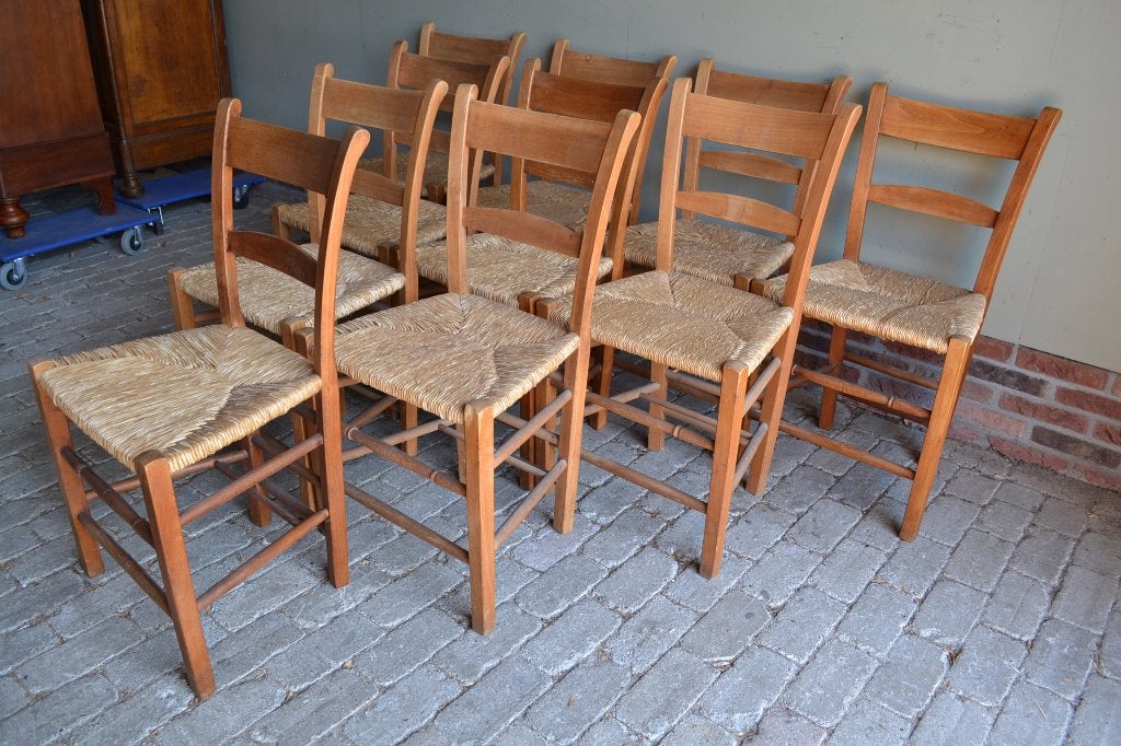 Prachtige set van 10 oude eiken kerkstoelen, keukenstoelen, Verzenden